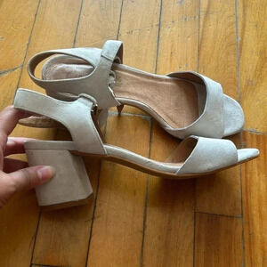 L’intervalle minimalist  sandal